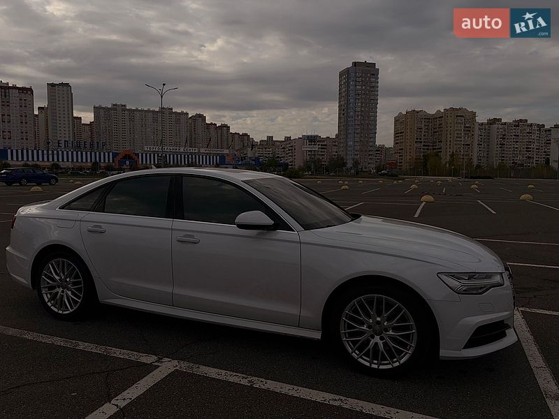 Седан Audi A6 2018 в Киеве