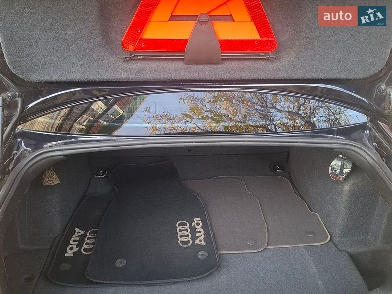 Седан Audi A6 1998 в Сумах