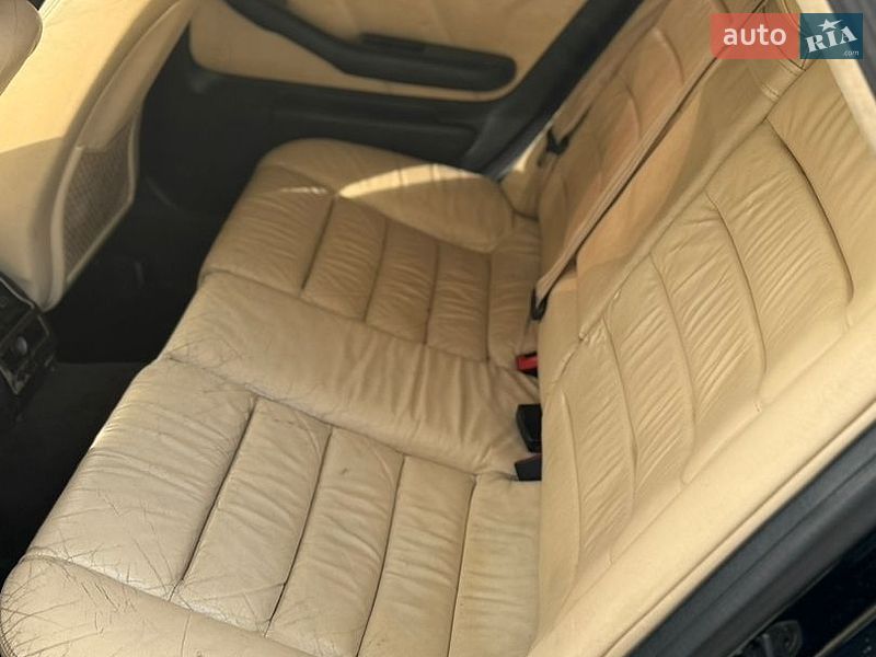 Седан Audi A6 2000 в Яремче