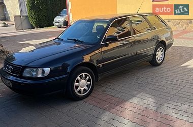 Универсал Audi A6 1995 в Комарному