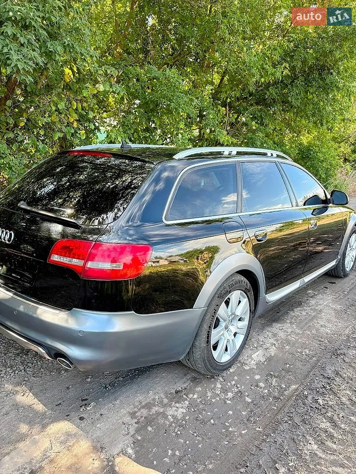 2010 Audi A6 allroad - мініатюра 18