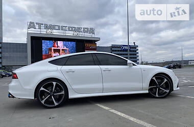 Лифтбек Audi A7 Sportback 2014 в Киеве