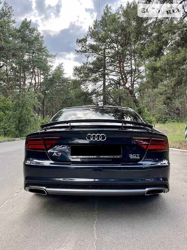 Лифтбек Audi A7 Sportback 2015 в Киеве