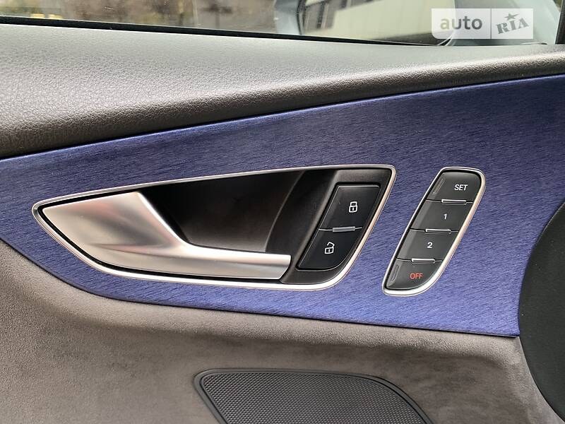 Лифтбек Audi A7 Sportback 2012 в Днепре