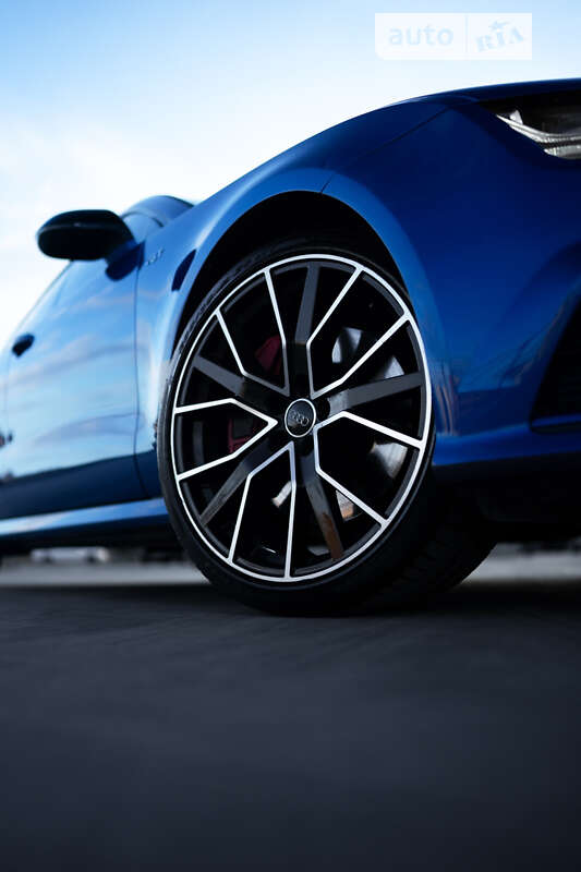 Лифтбек Audi A7 Sportback 2015 в Львове