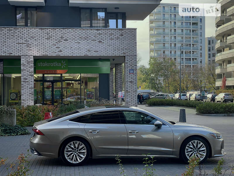 Лифтбек Audi A7 Sportback 2019 в Кропивницком