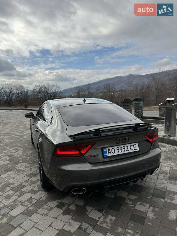 Лифтбек Audi A7 Sportback 2011 в Тячеве