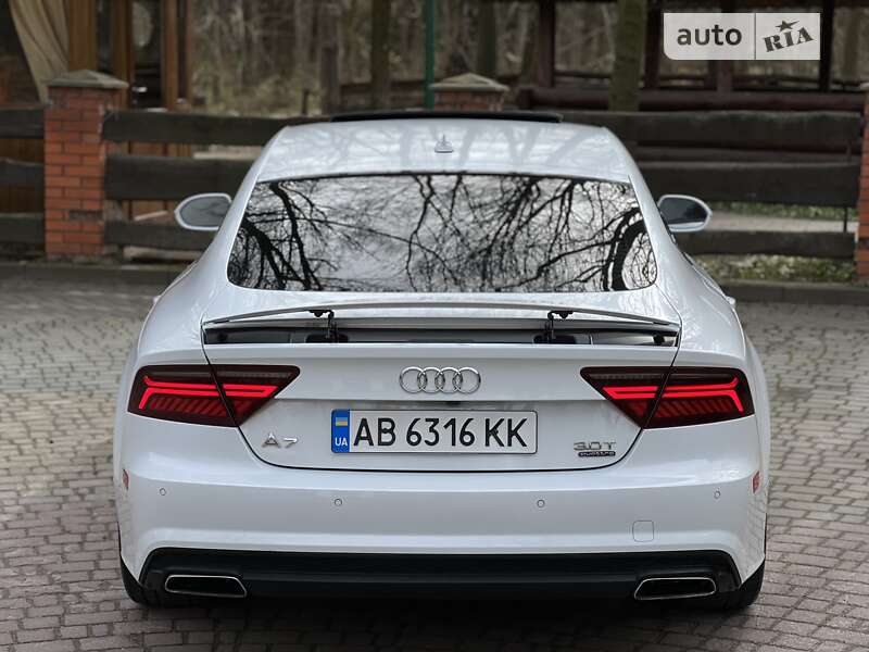 Лифтбек Audi A7 Sportback 2015 в Виннице