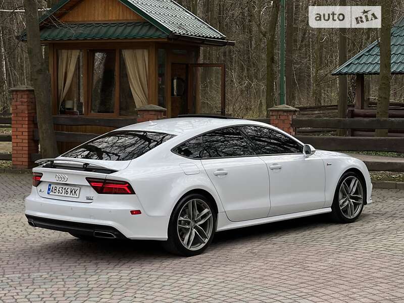 Лифтбек Audi A7 Sportback 2015 в Виннице