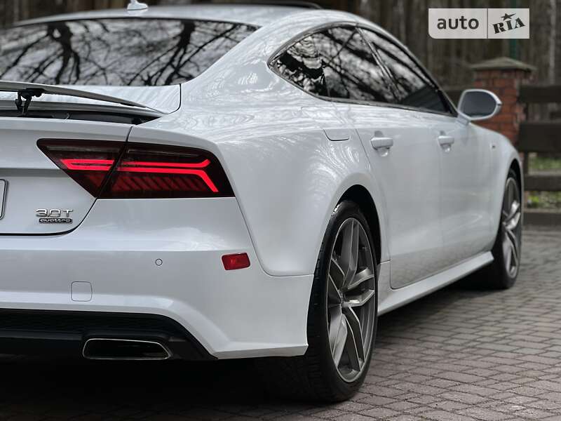 Лифтбек Audi A7 Sportback 2015 в Виннице