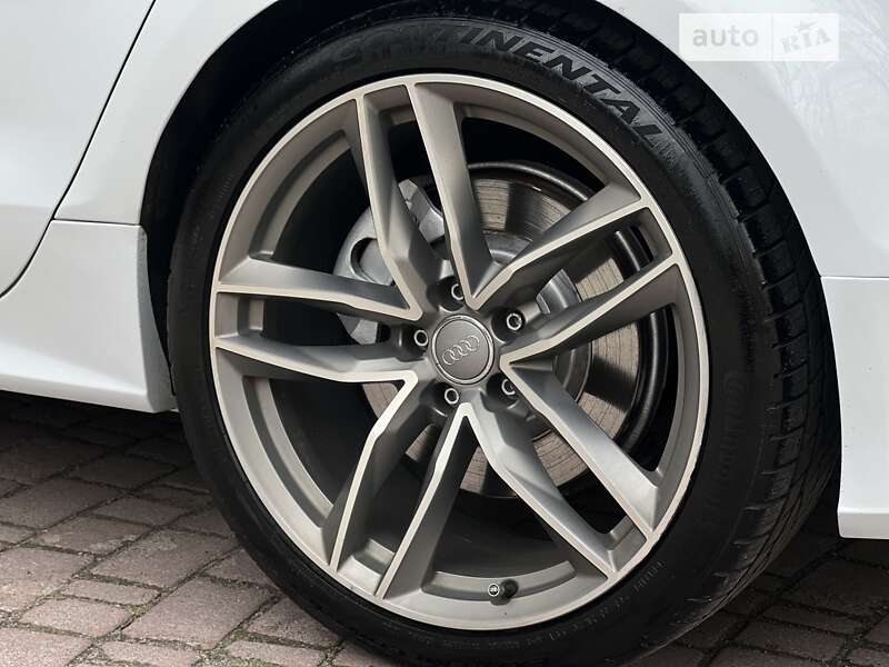 Лифтбек Audi A7 Sportback 2015 в Виннице