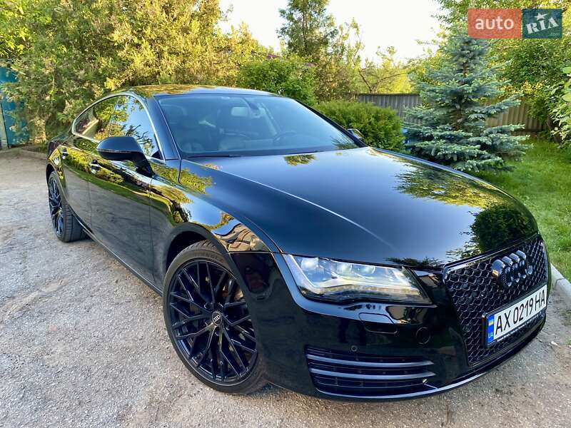 Лифтбек Audi A7 Sportback 2011 в 