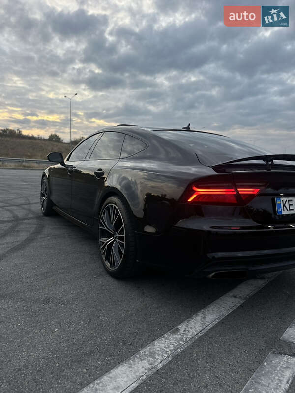 Лифтбек Audi A7 Sportback 2016 в Днепре