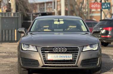 Лифтбек Audi A7 Sportback 2011 в 