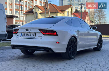 Лифтбек Audi A7 Sportback 2011 в 