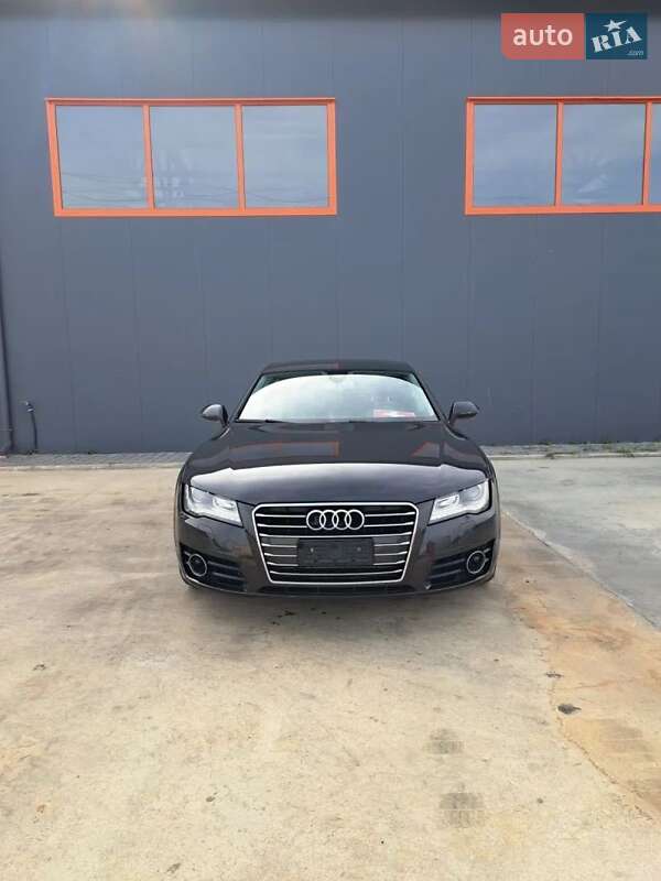 Лифтбек Audi A7 Sportback 2014 в 