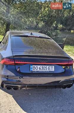 Лифтбек Audi A7 Sportback 2018 в 