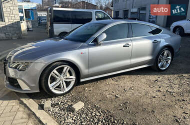 Лифтбек Audi A7 Sportback 2015 в 