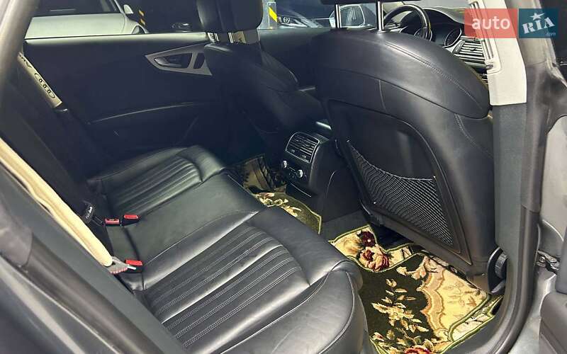 Лифтбек Audi A7 Sportback 2015 в Черновцах