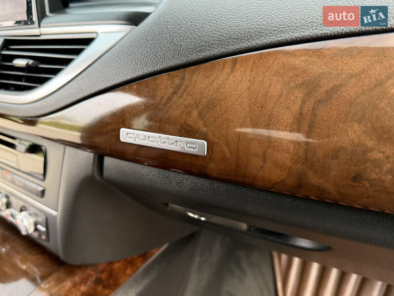 Лифтбек Audi A7 Sportback 2012 в Хмельницком