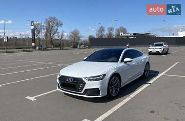 Лифтбек Audi A7 Sportback 2020 в 