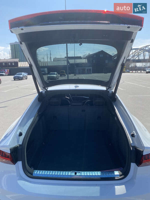 Лифтбек Audi A7 Sportback 2020 в Киеве