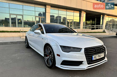 Лифтбек Audi A7 Sportback 2017 в 