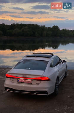 Лифтбек Audi A7 Sportback 2020 в 