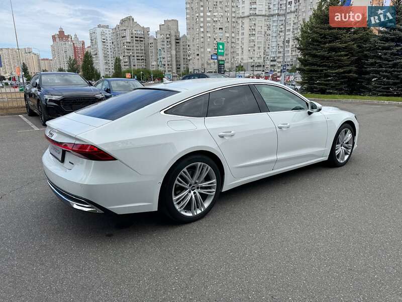 Лифтбек Audi A7 Sportback 2021 в Киеве