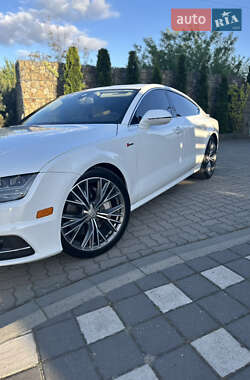 Лифтбек Audi A7 Sportback 2015 в 