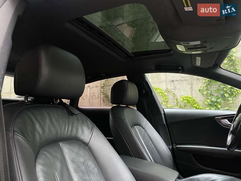 Лифтбек Audi A7 Sportback 2013 в Хмельницком
