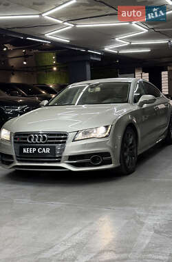 Лифтбек Audi A7 Sportback 2011 в 