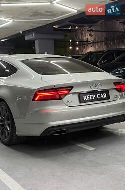 Лифтбек Audi A7 Sportback 2011 в 