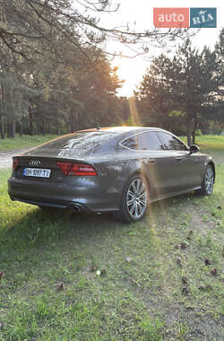 Лифтбек Audi A7 Sportback 2011 в 