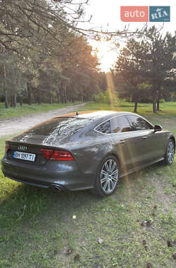 Лифтбек Audi A7 Sportback 2011 в 