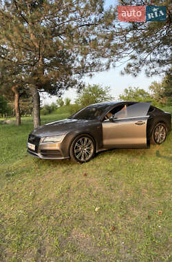 Лифтбек Audi A7 Sportback 2011 в 