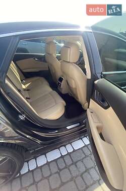 Лифтбек Audi A7 Sportback 2013 в 