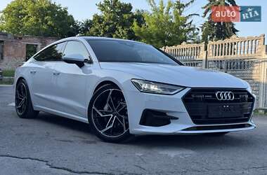 Лифтбек Audi A7 Sportback 2018 в 