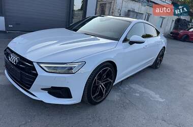Лифтбек Audi A7 Sportback 2018 в 