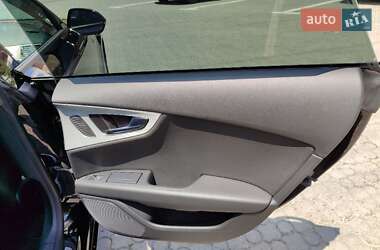 Ліфтбек Audi A7 Sportback 2011 в 