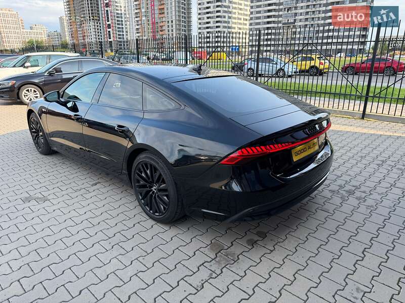 Лифтбек Audi A7 Sportback 2018 в Киеве