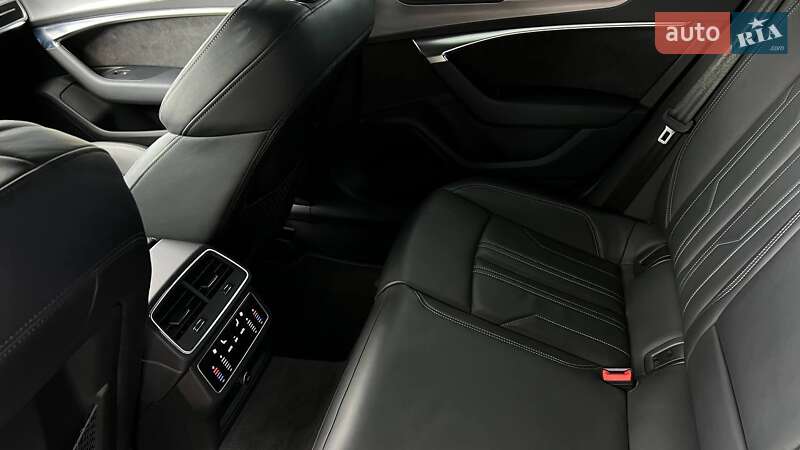 Лифтбек Audi A7 Sportback 2018 в Львове