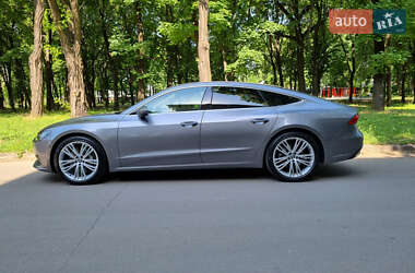 Лифтбек Audi A7 Sportback 2018 в 
