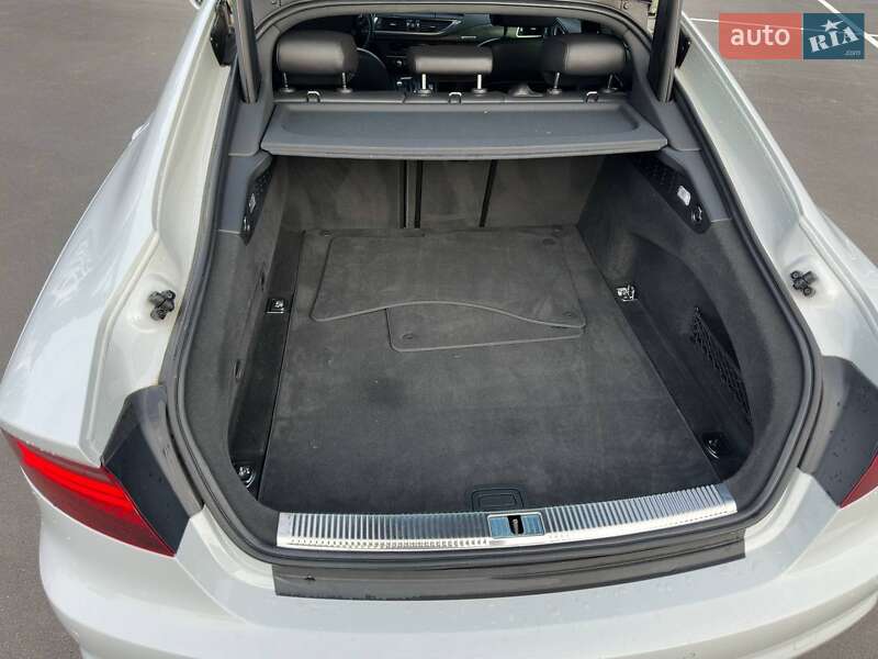 Лифтбек Audi A7 Sportback 2017 в Киеве