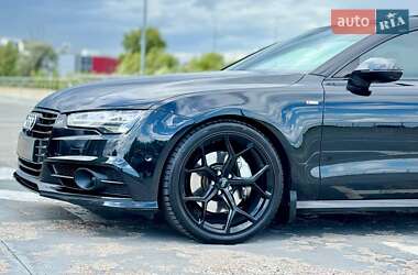 Лифтбек Audi A7 Sportback 2016 в 