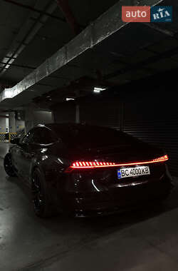 Лифтбек Audi A7 Sportback 2020 в 