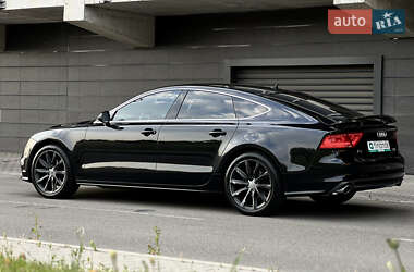 Лифтбек Audi A7 Sportback 2011 в 