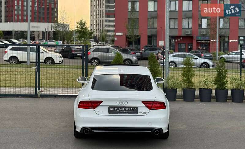 Лифтбек Audi A7 Sportback 2014 в Киеве