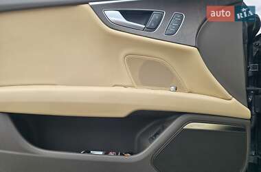 Лифтбек Audi A7 Sportback 2011 в 