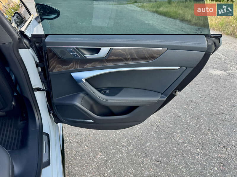 Ліфтбек Audi A7 Sportback 2019 в Києві фото 39 Ліфтбек Audi A7 Sportback 2019 в Києві